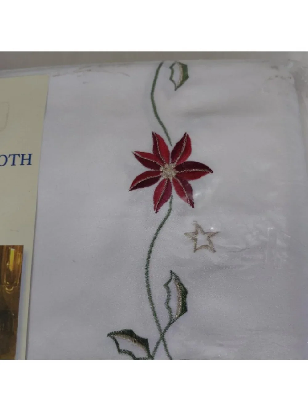 Christmas Tablecloth 85x60 Rectangle White Red Floral Embroidered Poinsetta NEW